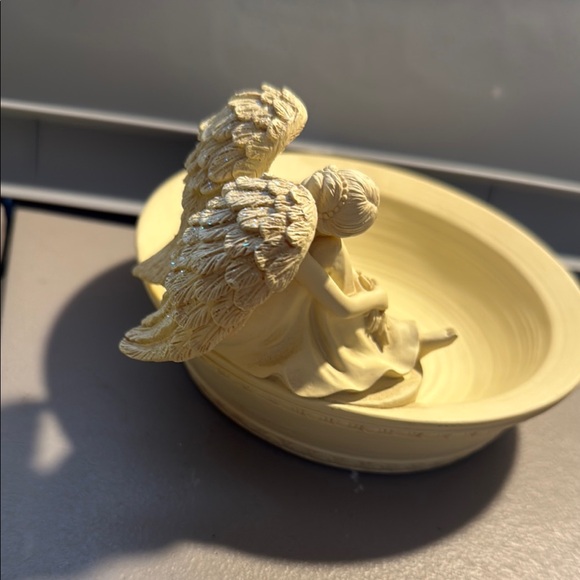Cream Angel Decorative Bowl - Picture 5 of 8
